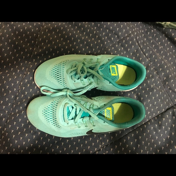 Nike Flex Series - Picture 3 of 3